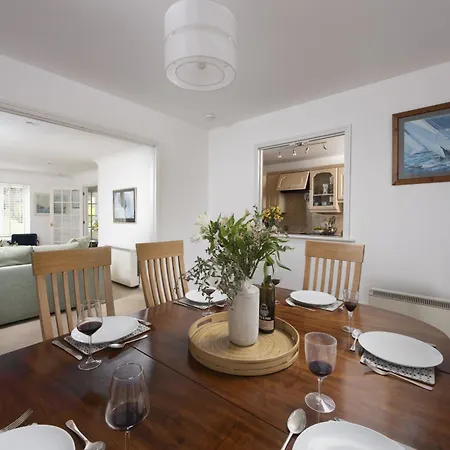3 Menague Holiday home *